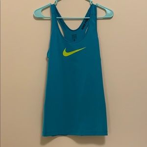 🌵🌵Nike Pro Tank